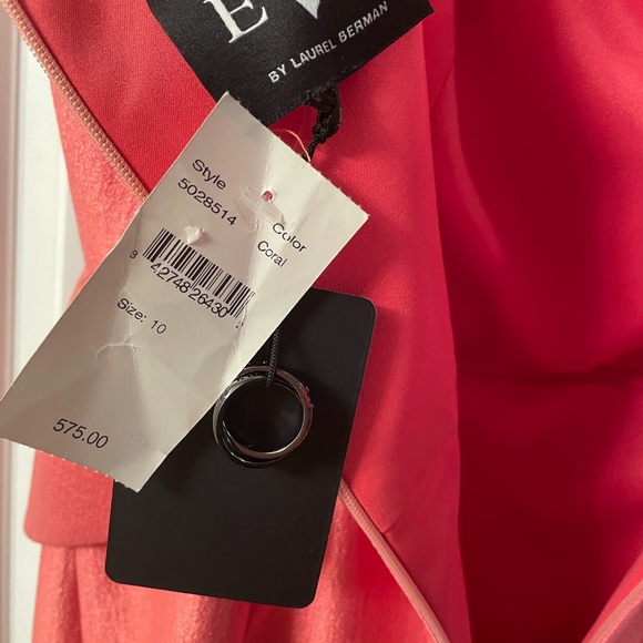 Cocktail Dress - Picture 9 of 10